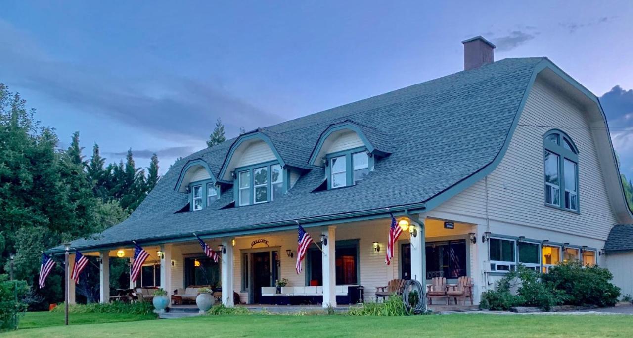 Mount Shasta Ranch Bed And Breakfast Exterior foto