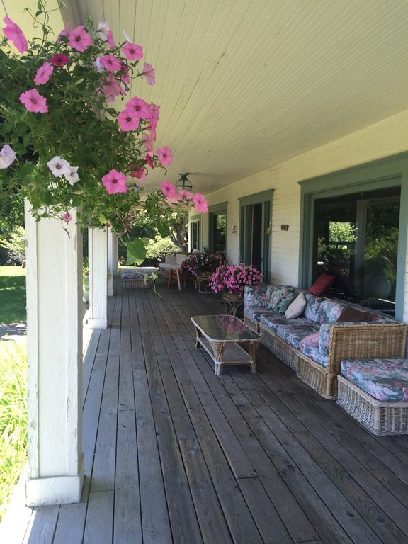 Mount Shasta Ranch Bed And Breakfast Exterior foto