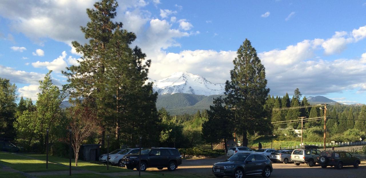 Mount Shasta Ranch Bed And Breakfast Exterior foto
