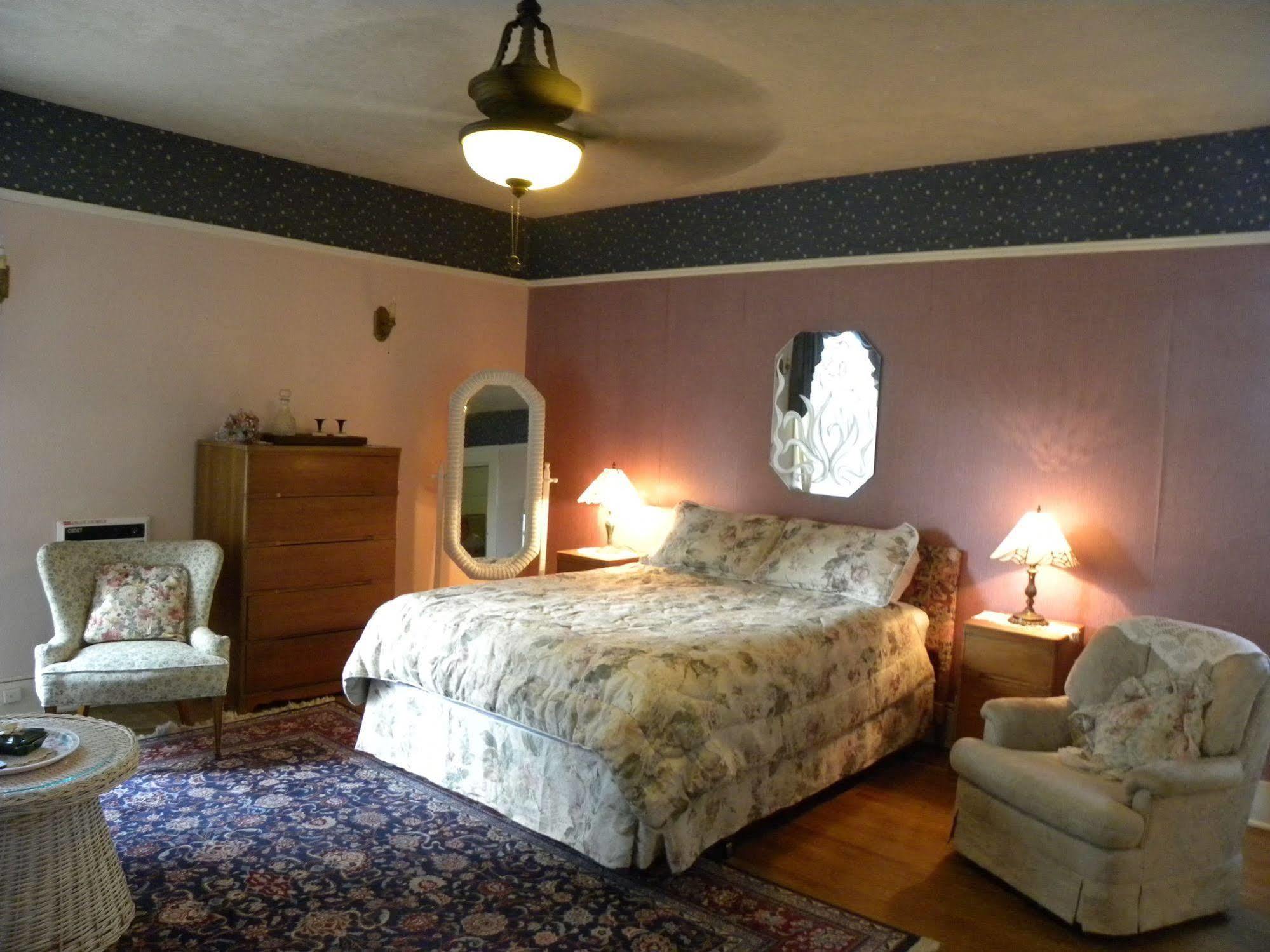 Mount Shasta Ranch Bed And Breakfast Exterior foto